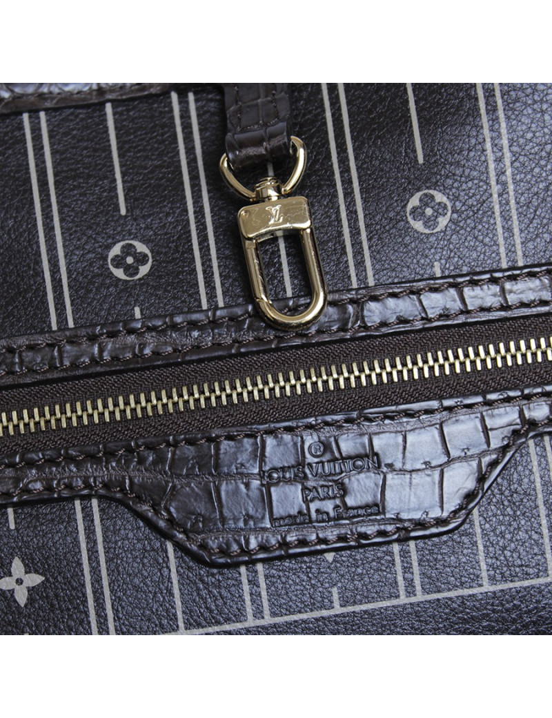 Sac "Neverfull" LOUIS VUITTON  matière alligator Sac "Neverfull" LOUIS VUITTON  alligator tabac mat souplr tabac mat souple