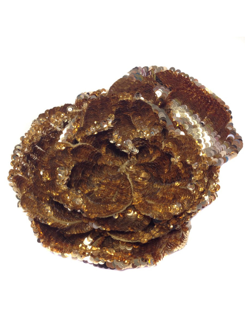 Broche CHANEL sequins dorés