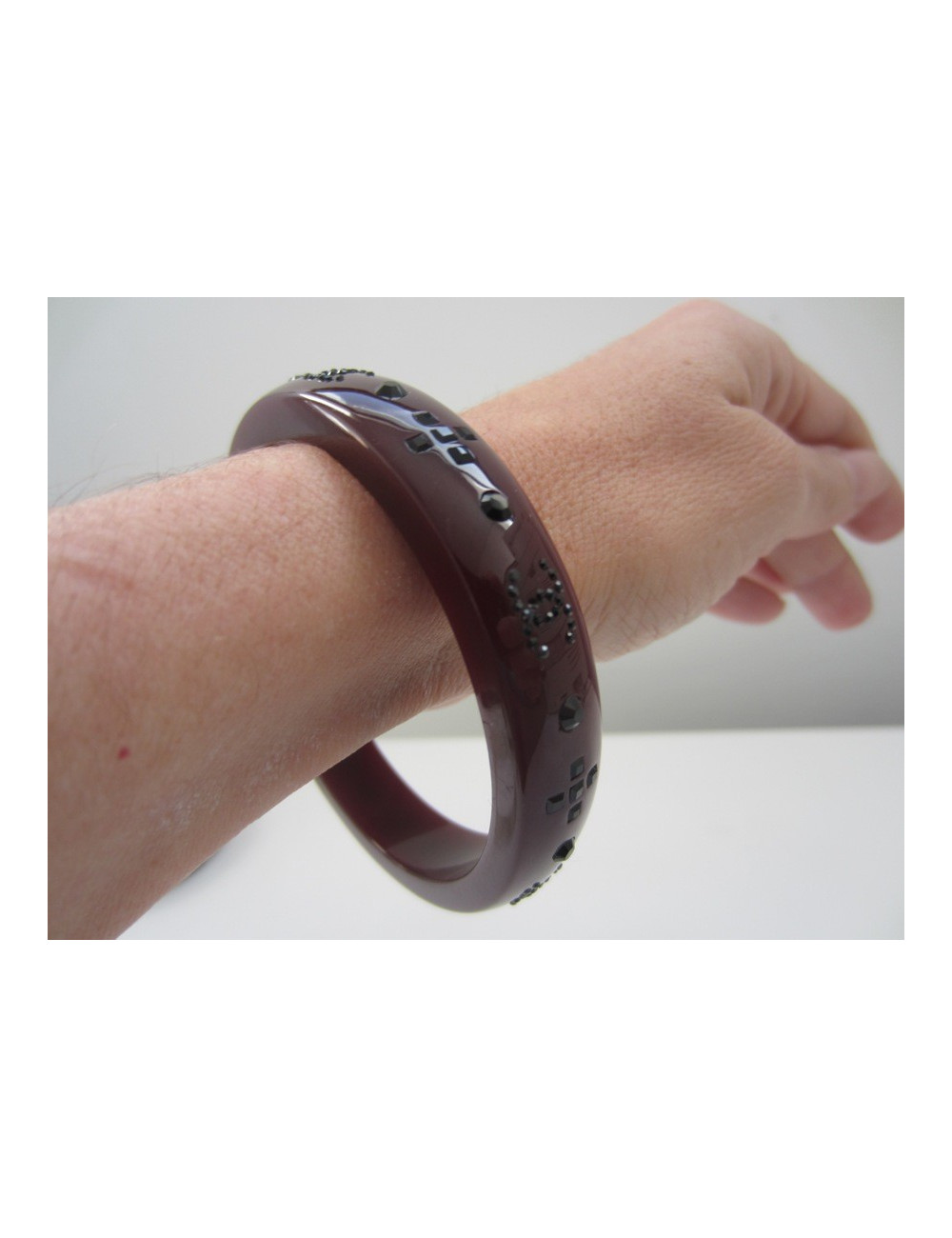 CHANEL Burgundy rhinestone bracelet