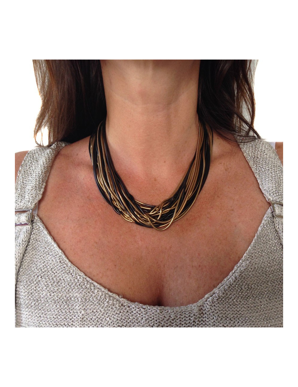 Collier CHANEL chaînes noires et dorées 