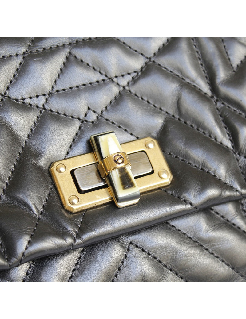 Sac LANVIN modèle "Happy" en cuir matelassé noir 