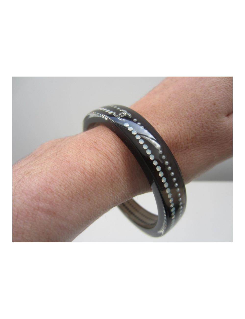 Black bracelet & rhinestone CHANEL