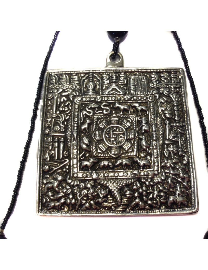 Collier SCOOTER ras du cou en métal argenté avec pendentif carré