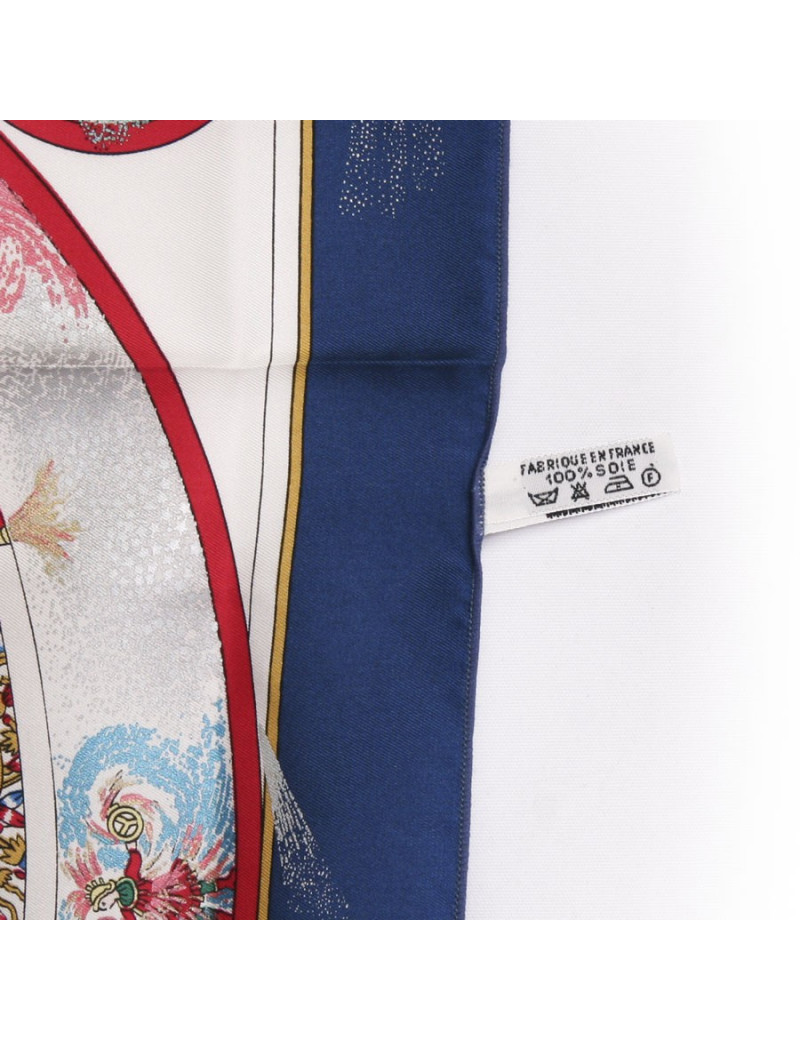 Foulard "Gavroche" HERMES  "Feux d'artifice" en soie 