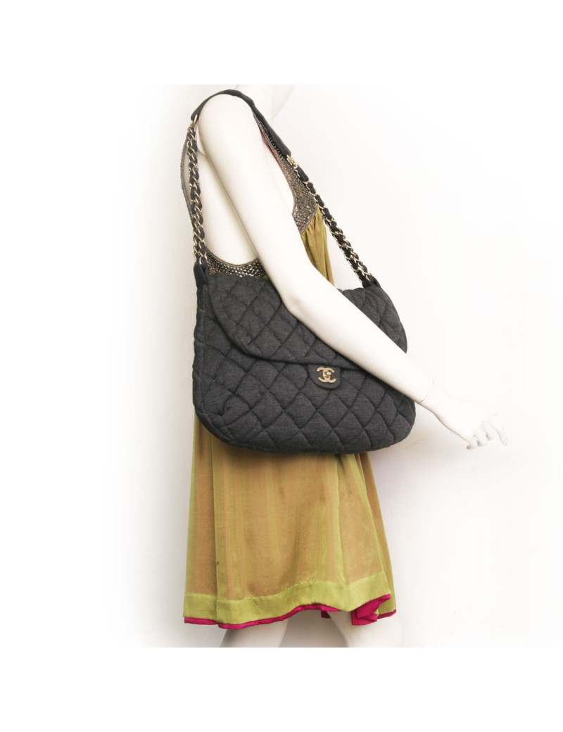 sac besace CHANEL en jersey gris matelassé
