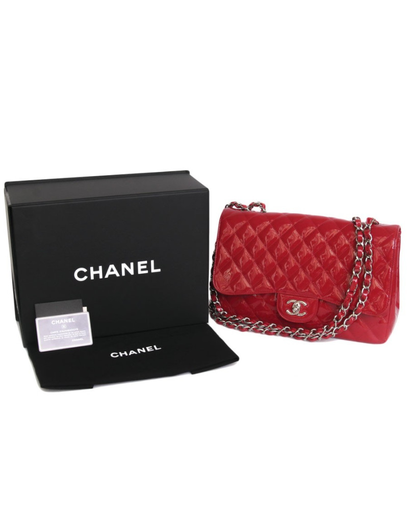 CHANEL Jumbo red patent leather bag