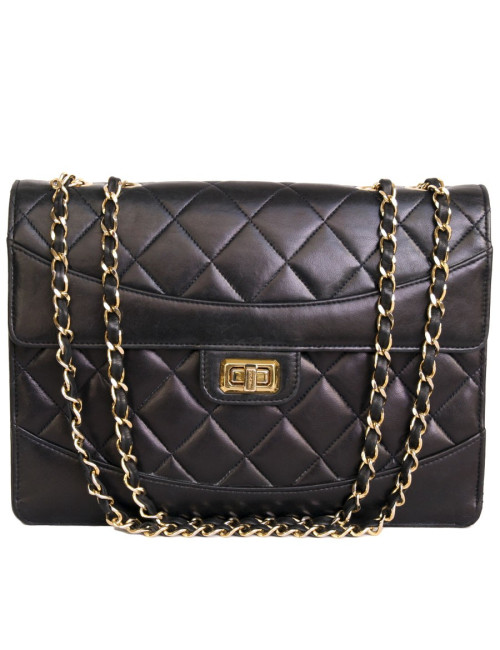 Sac "2,55" CHANEL en cuir matelassé