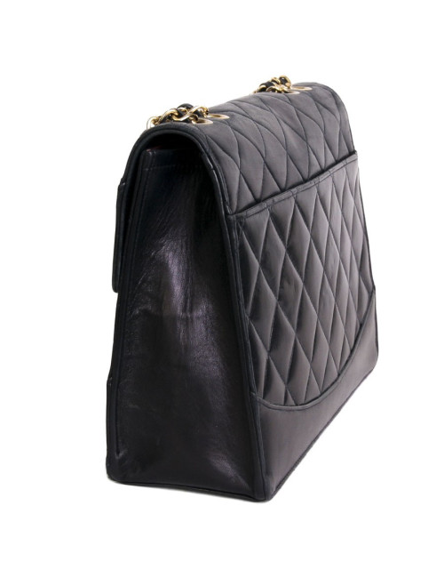 Navy Blue quilted lambskin CHANEL bag