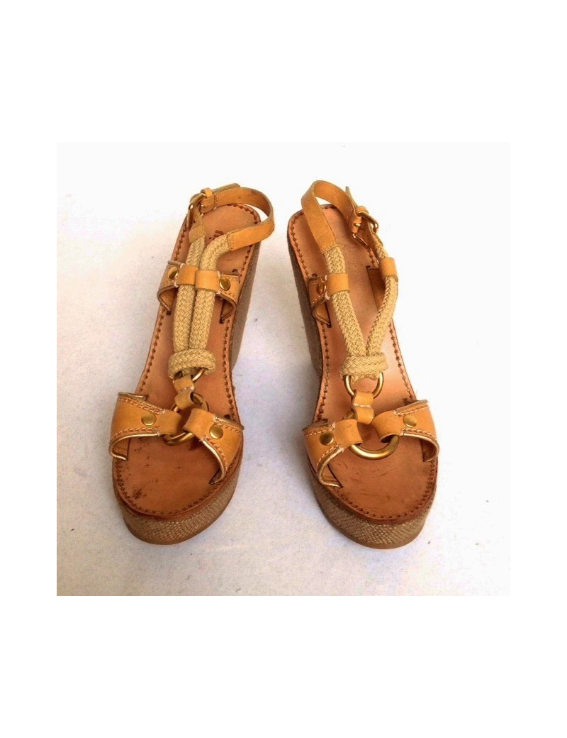 Sandales compensées MIU MIU t. 38.5 en cuir et corde tressée