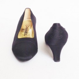 T37.5 Duchess satin black CHANEL couture shoes