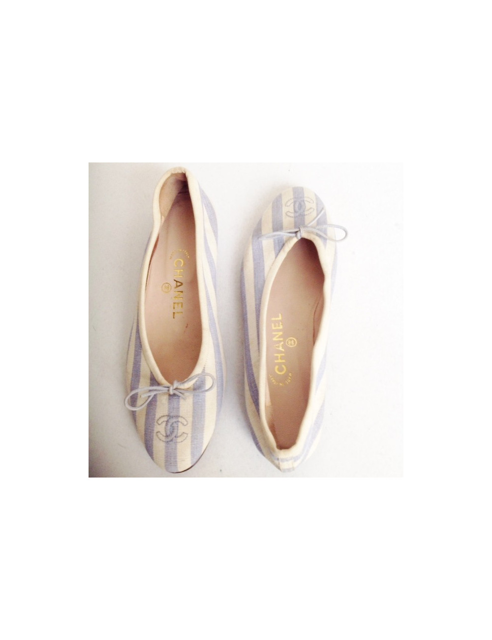 Ballerines CHANEL t. 38  bicolore en toile rayées blanc et bleu clair