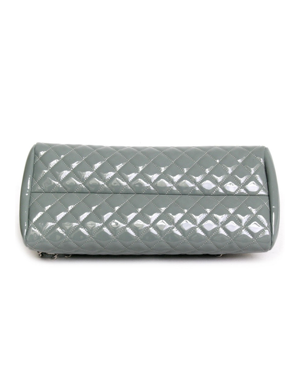 Sac bowling CHANEL en cuir verni vert céladon