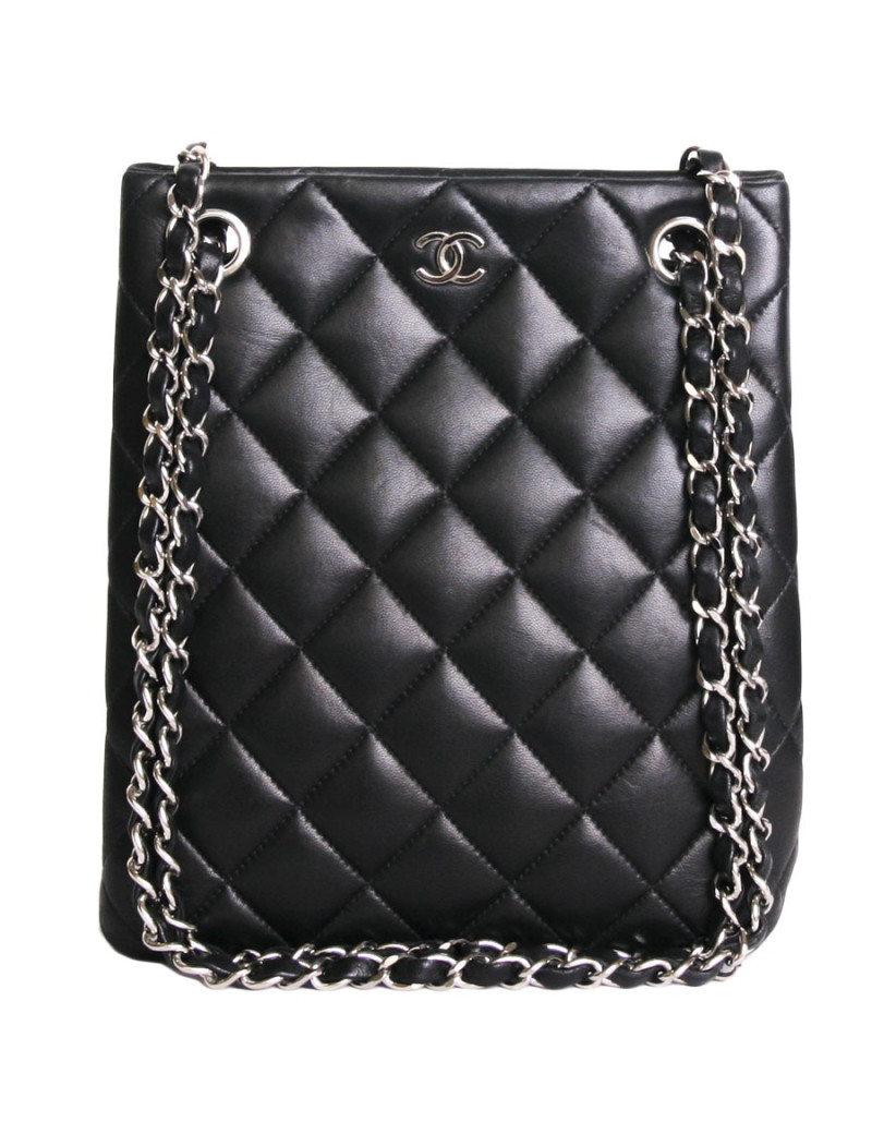 ac seau CHANEL cuir d'agneau matelassé noir