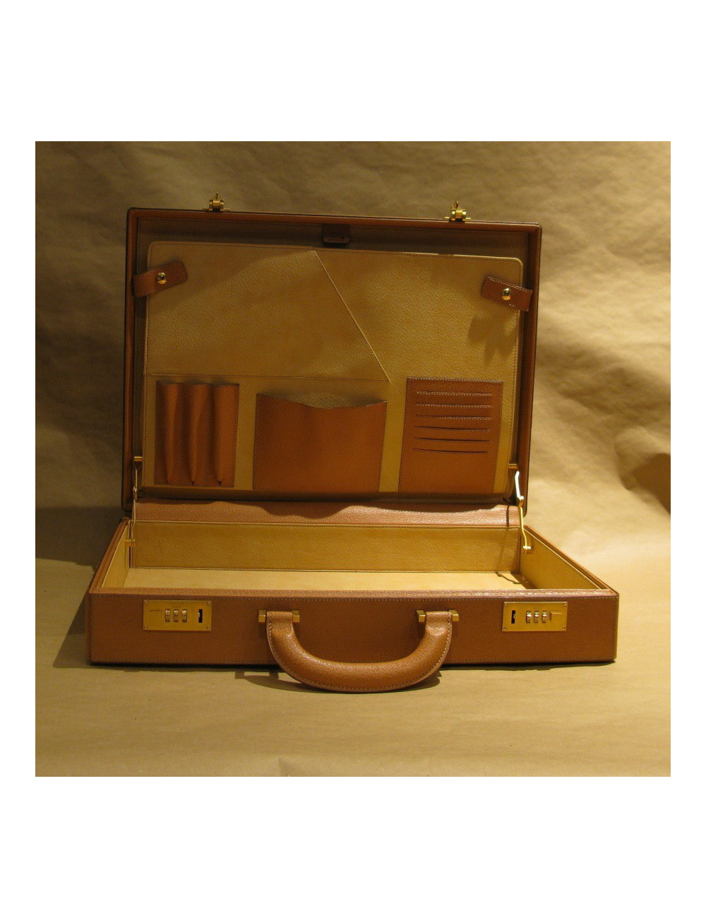 AttachÃ©-case CELINE