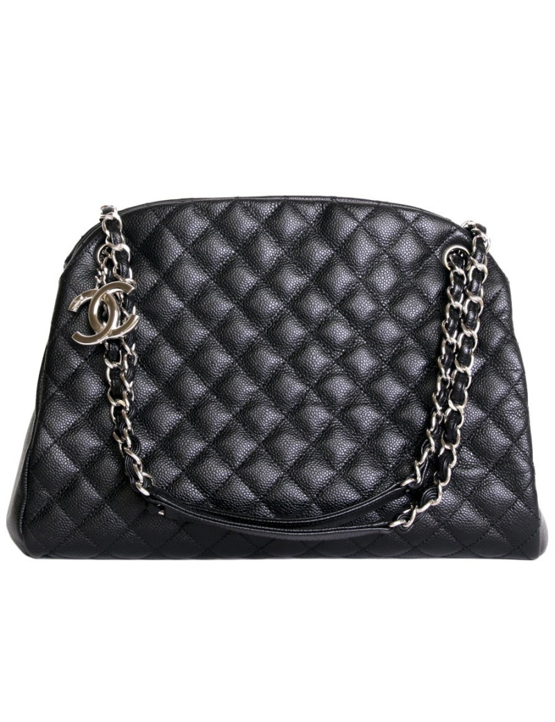 Sac CHANEL en veau grainé noir