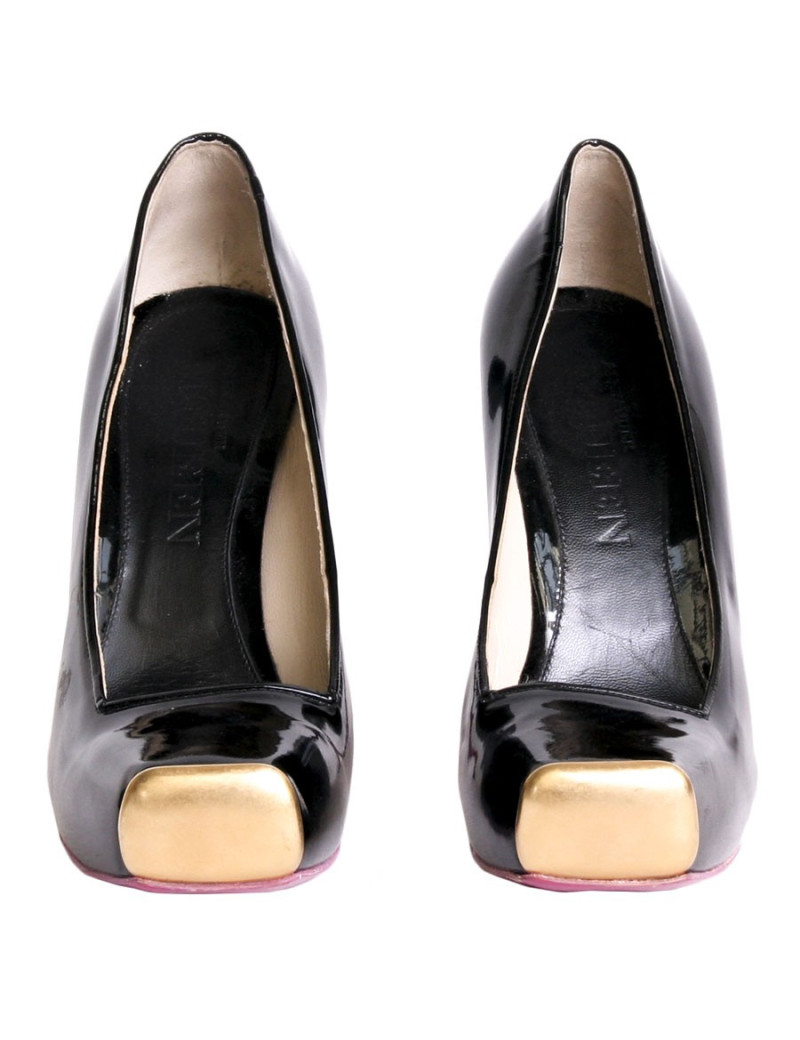 Escarpins ALEXANDER MCQUEEN T 38 en cuir verni noir et doré