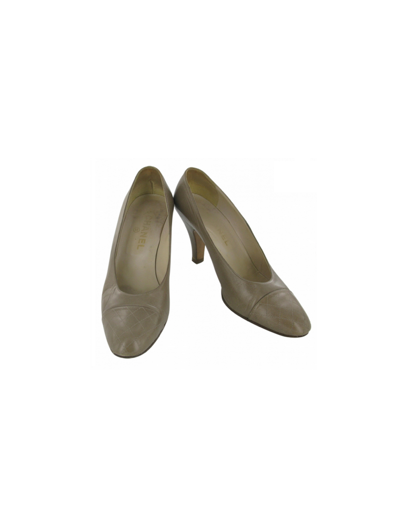 Escarpins CHANEL T 40.5 en cuir taupe