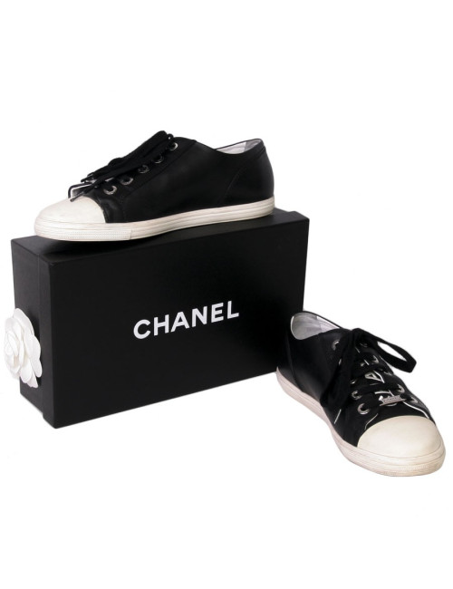 Sneakers CHANEL T 38 black lambskin
