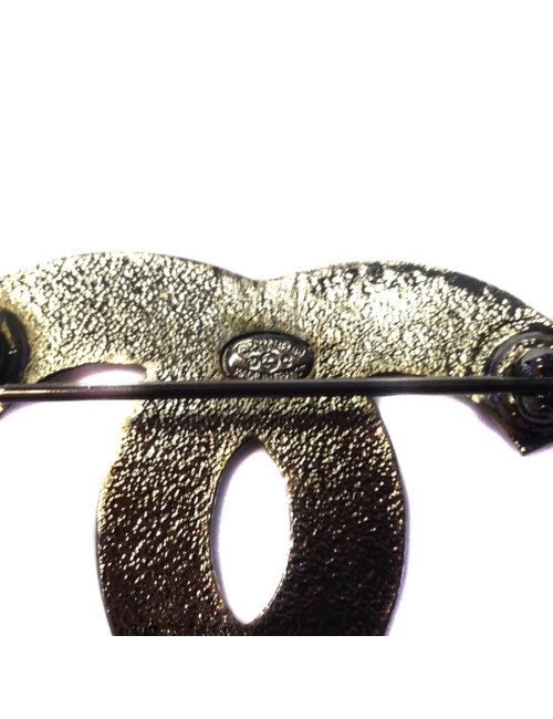 "CC" enamelled black CHANEL brooch