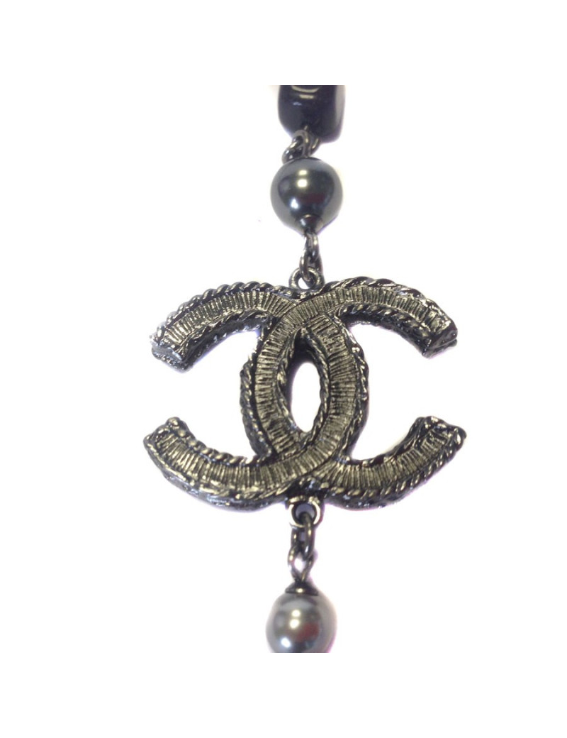 Sautoir CHANEL  ruthénium, perles acier et fumées
