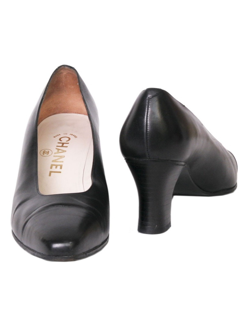 Escarpins CHANEL T 36.5 cuir d'agneau lisse noir