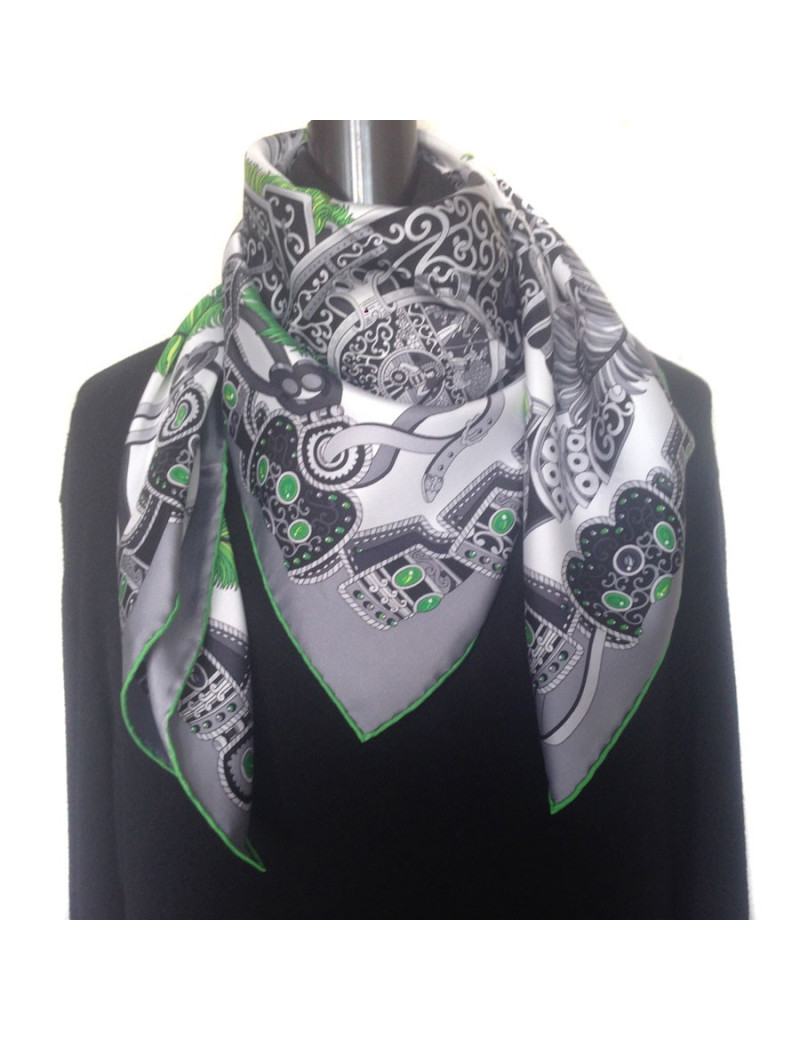 Square "under the aegis of March" HERMES silk