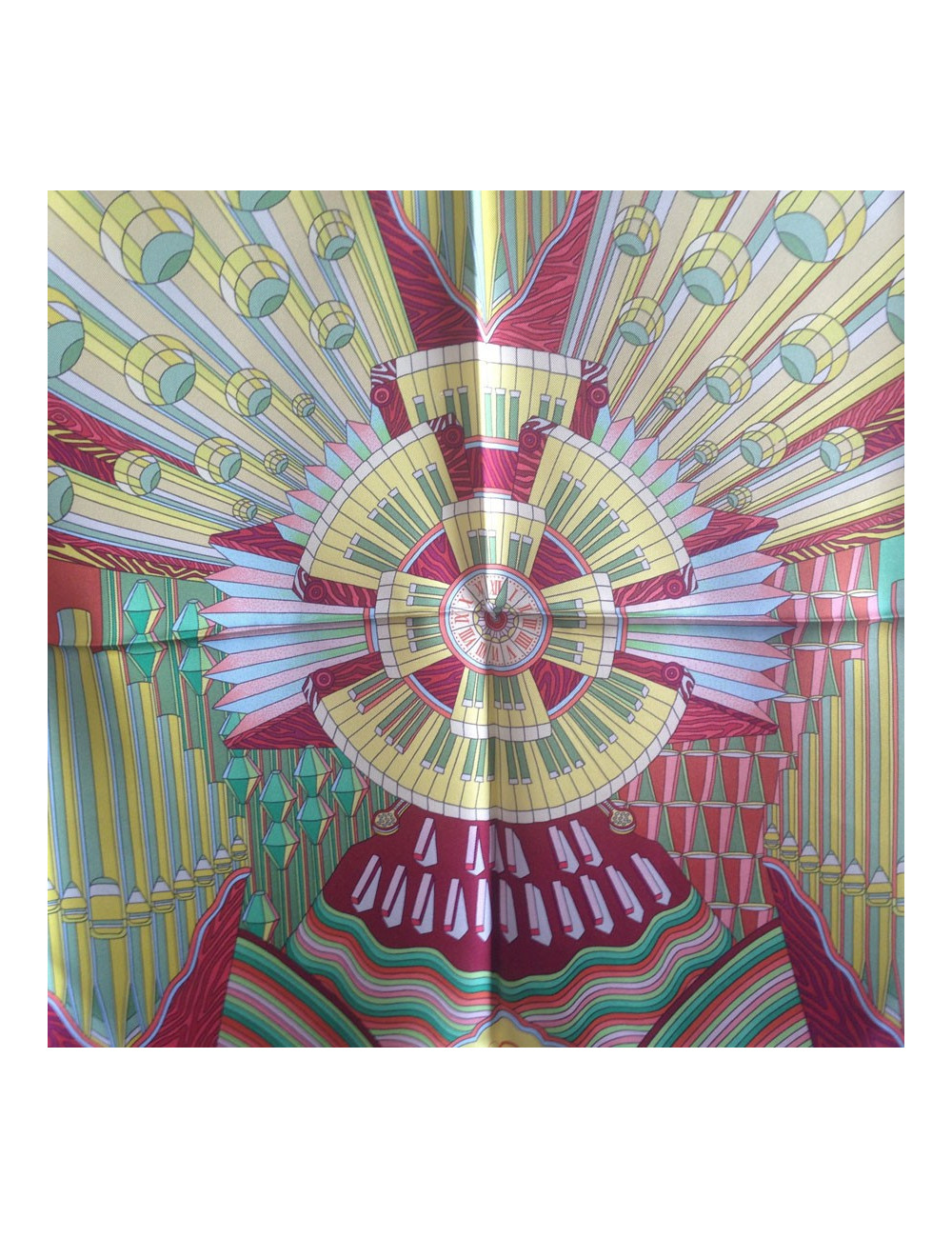 Carré HERMES "Point d'Orgue" en soie jaune