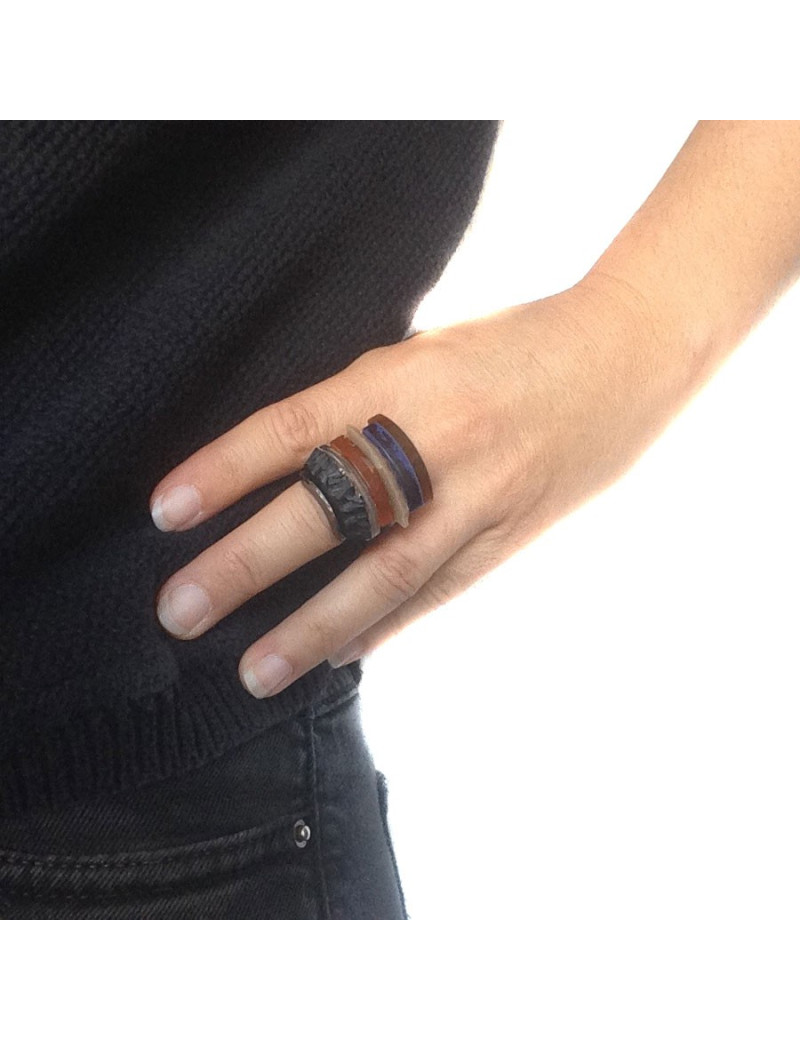 Bague CHANEL Talle 52 en ruthénium et résine