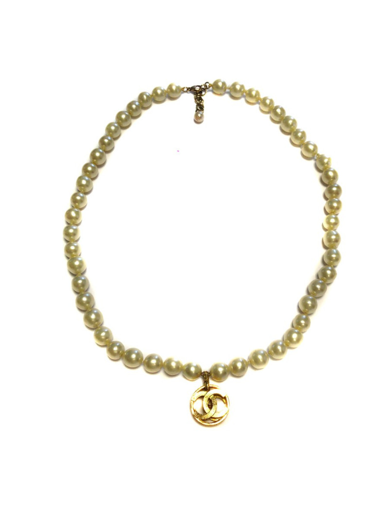 Collier CHANEL perles nacrées pâte de verre 90'