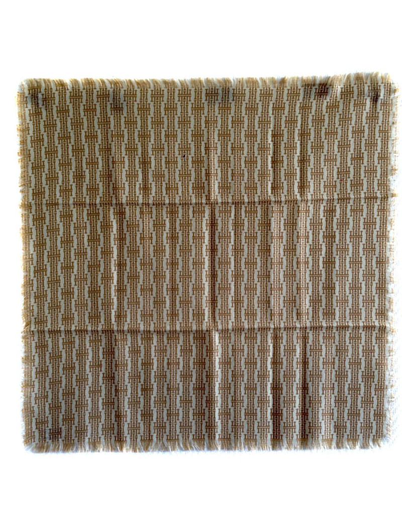 Foulard HERMES  en laine beige à motif H