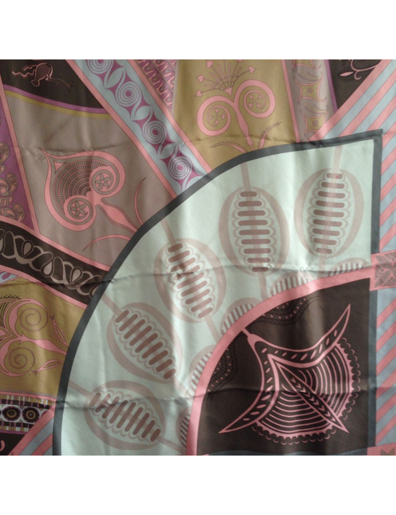 Hermès "Cretan geometry"