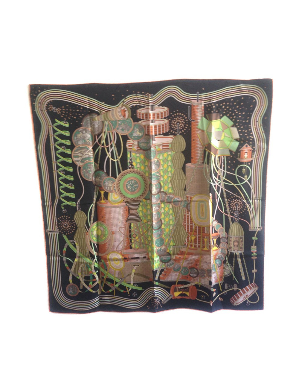 Carré HERMES "Le Laboratoire Du Temps" en soie multicolore