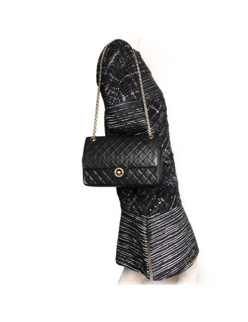Bag timeless CHANEL quilted black Vintage