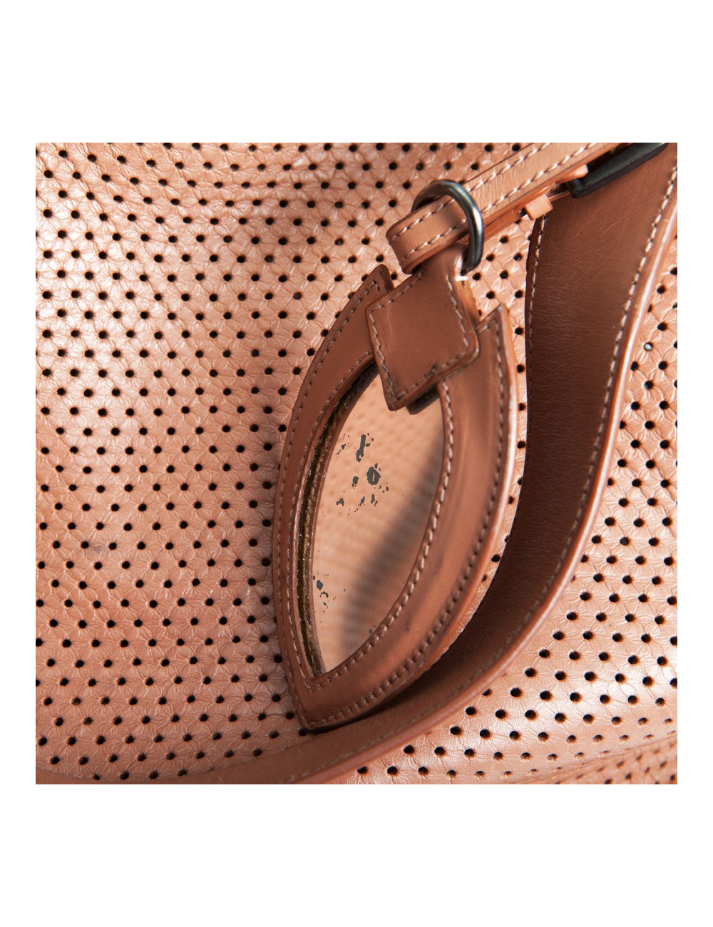 sac ALAIA cuir perforé gold