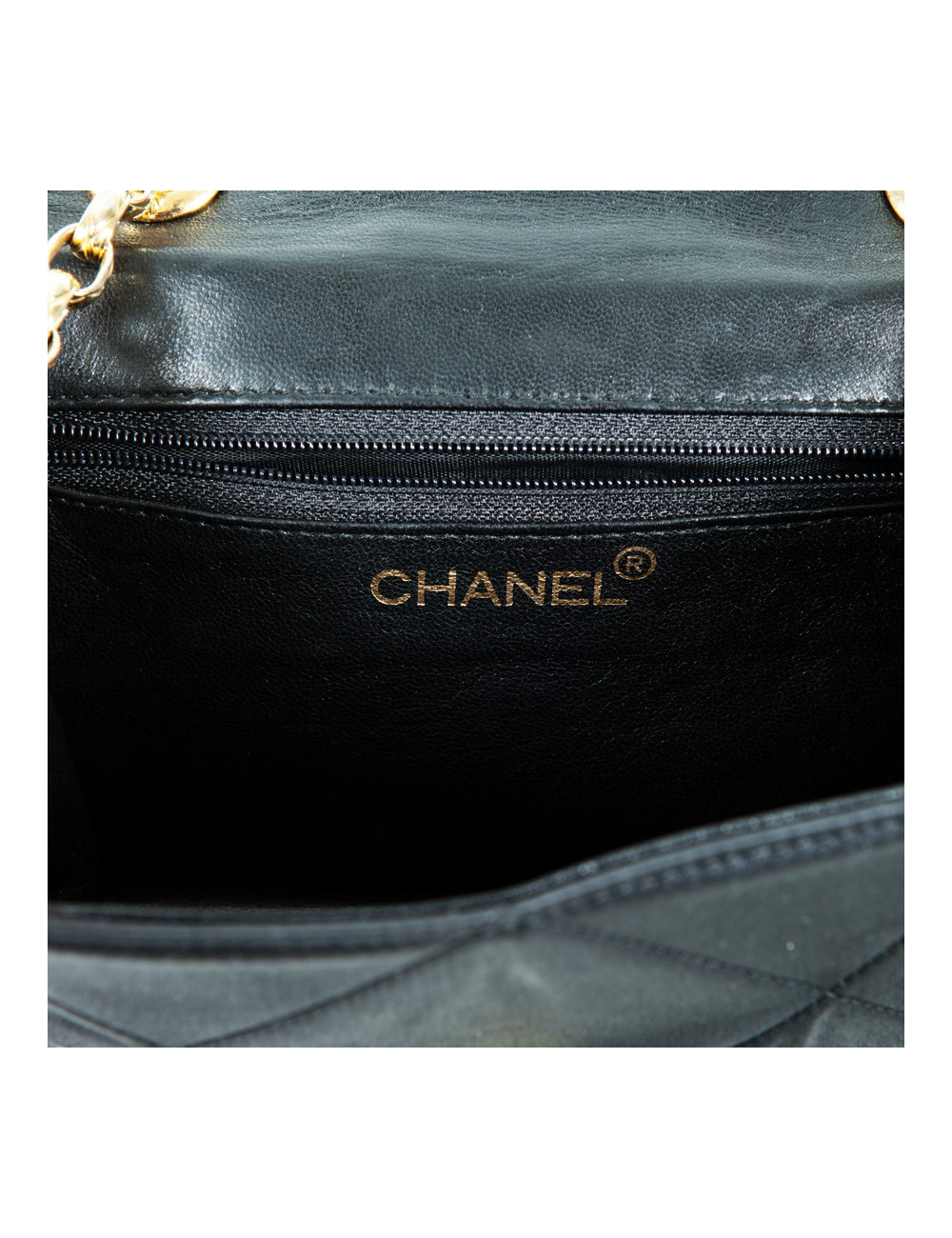 Sac du soir CHANEL en satin duchesse noir