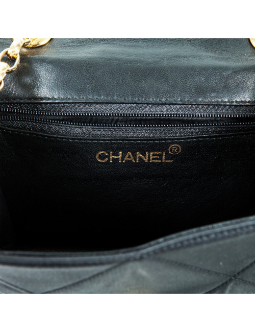 Sac du soir CHANEL en satin duchesse noir