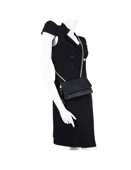 Sac du soir CHANEL en satin duchesse noir