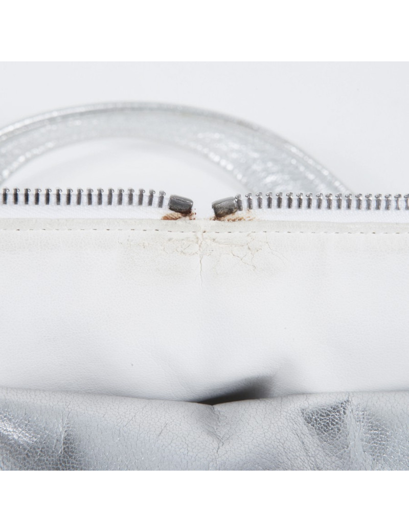Sac COURREGES en cuir lamé argent