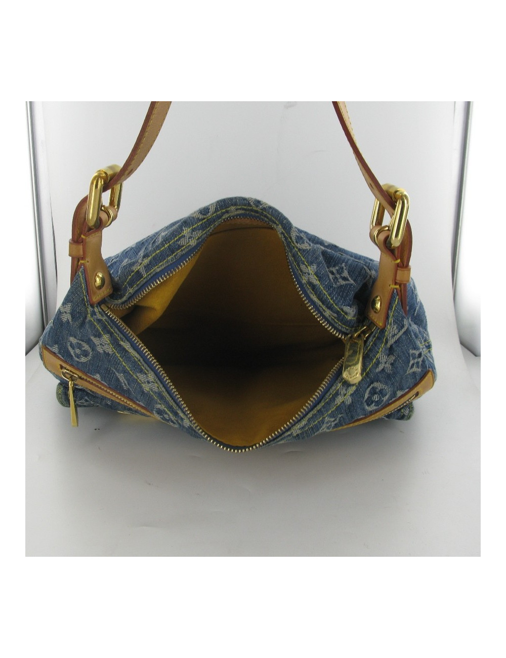 Sac Baggy PM LOUIS VUITTON