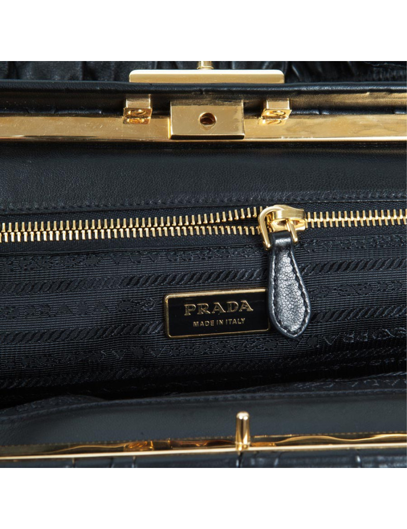 Sac PRADA cuir noir plissé