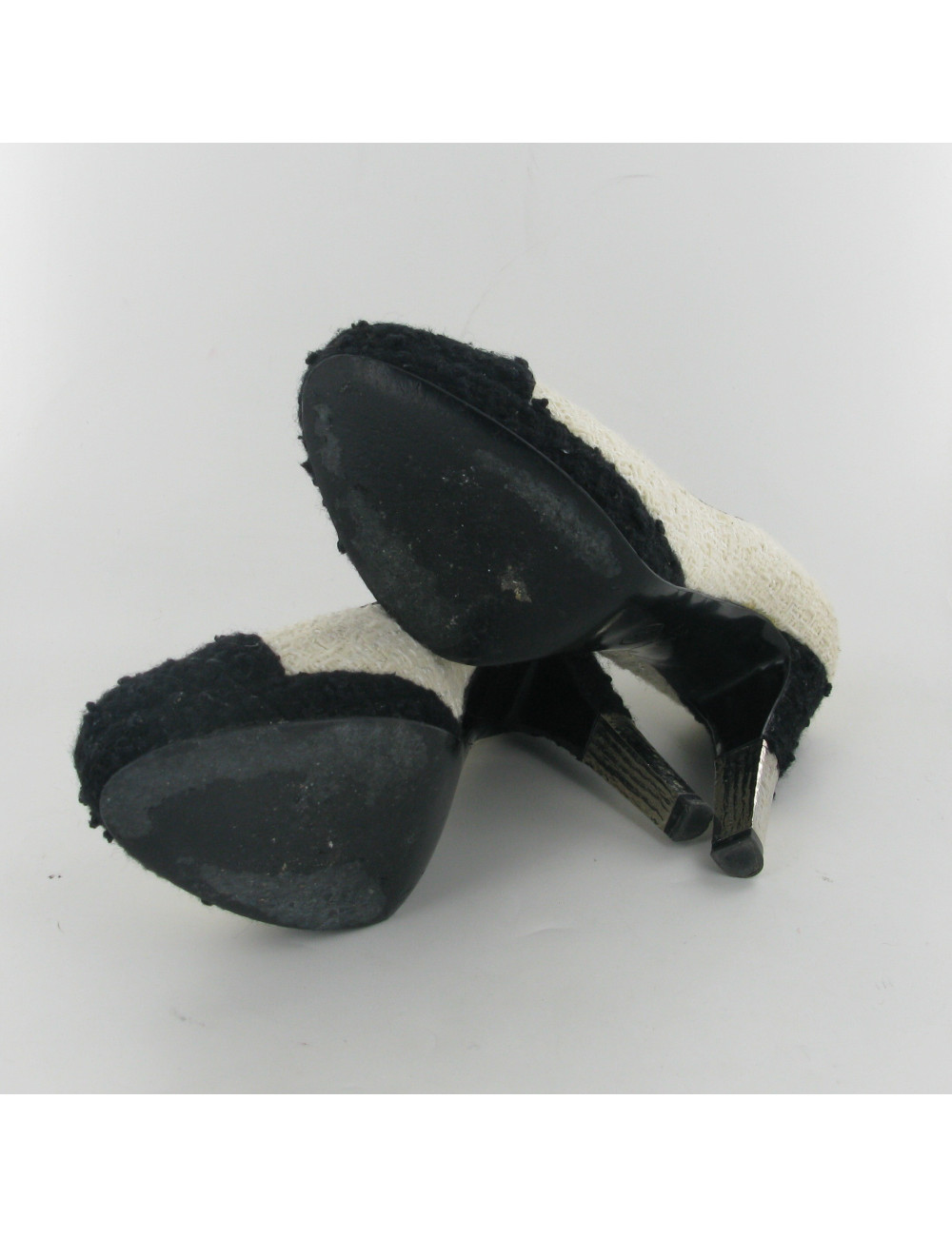 Escarpins tweed bicolore CHANEL