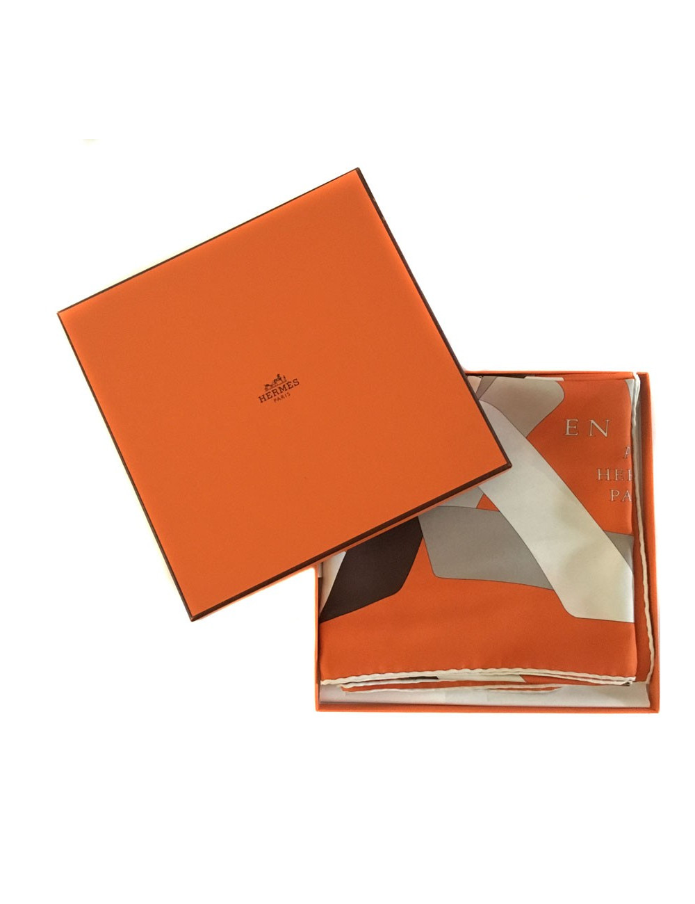 Carré HERMES "En duo" en soie orange