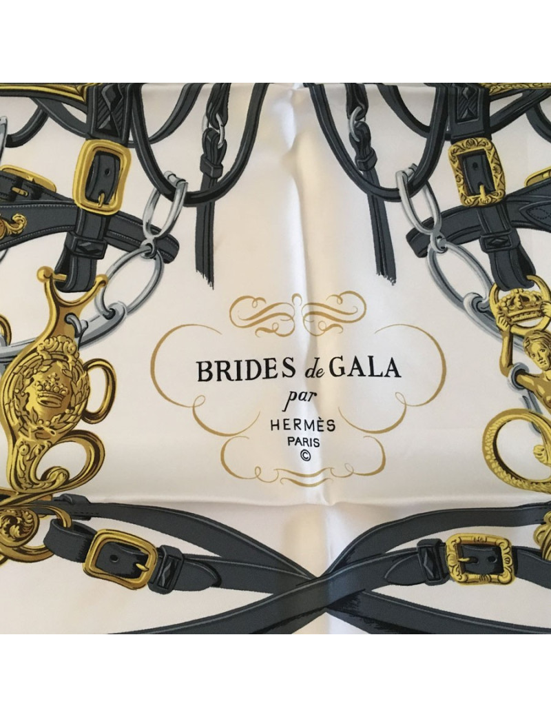 AUCTION Hermès "Brides de Gala" in sky blue and white silk