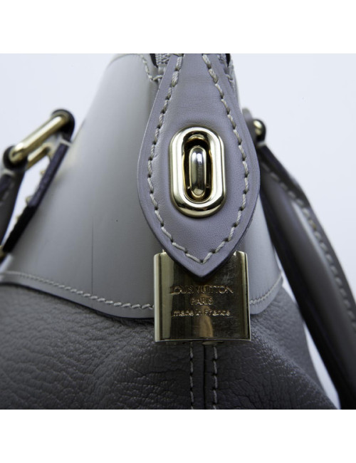 Sac LOUIS VUITTON cuir lisse et grainé 