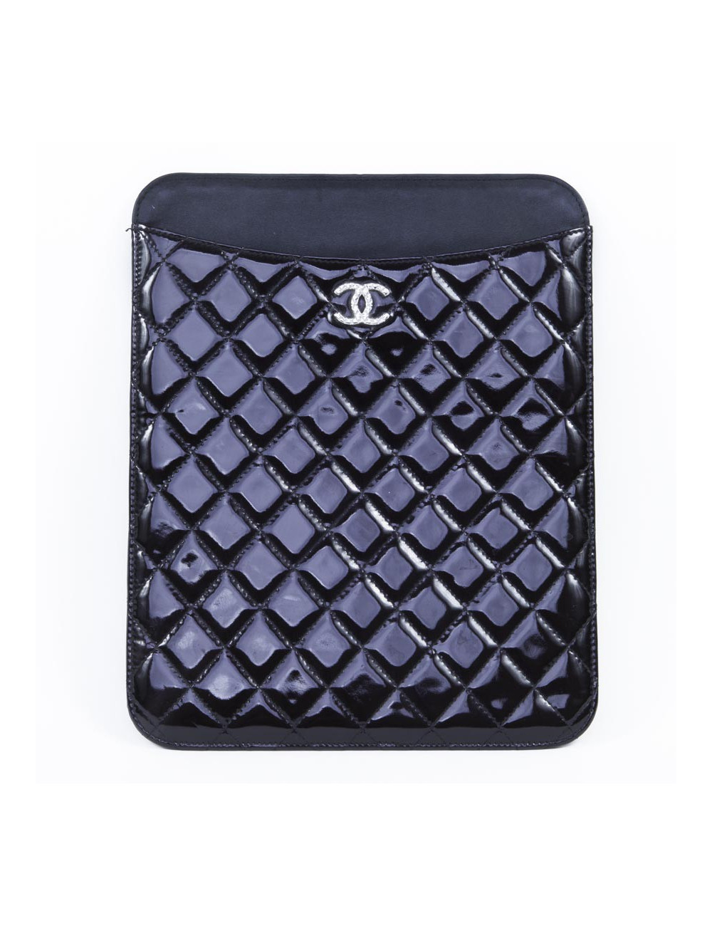 Porte Ipad CHANEL matelassé verni noir