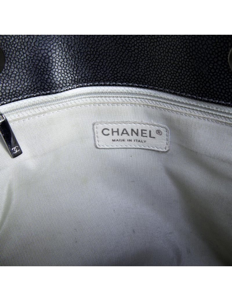 CHANEL metallic grey grained calf tote bag