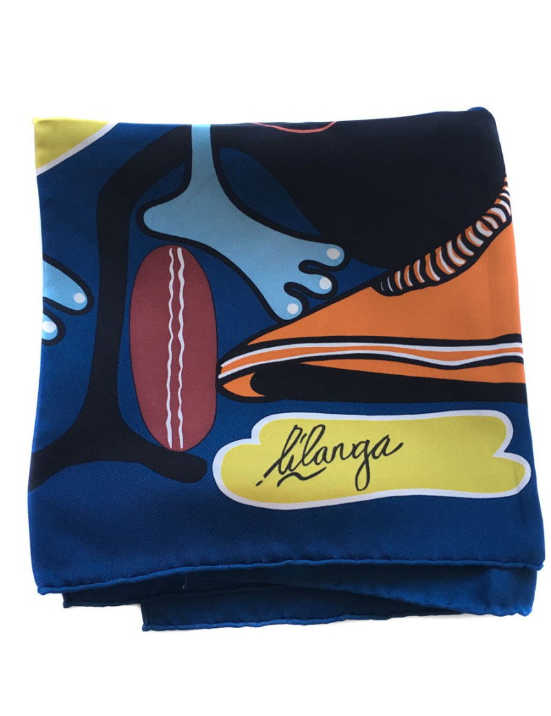 Carré HERMES "Lilanga" en soie bleu