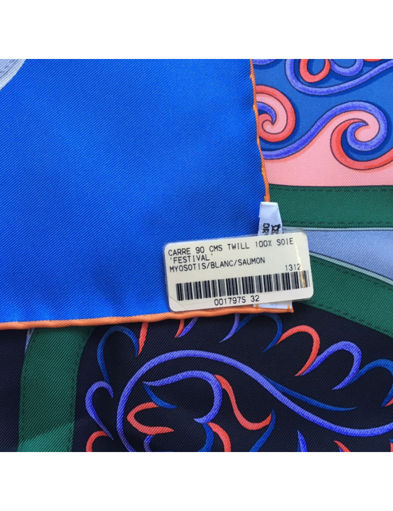 Square HERMES 'Festival of the Amazons' myositis, salmon and white silk