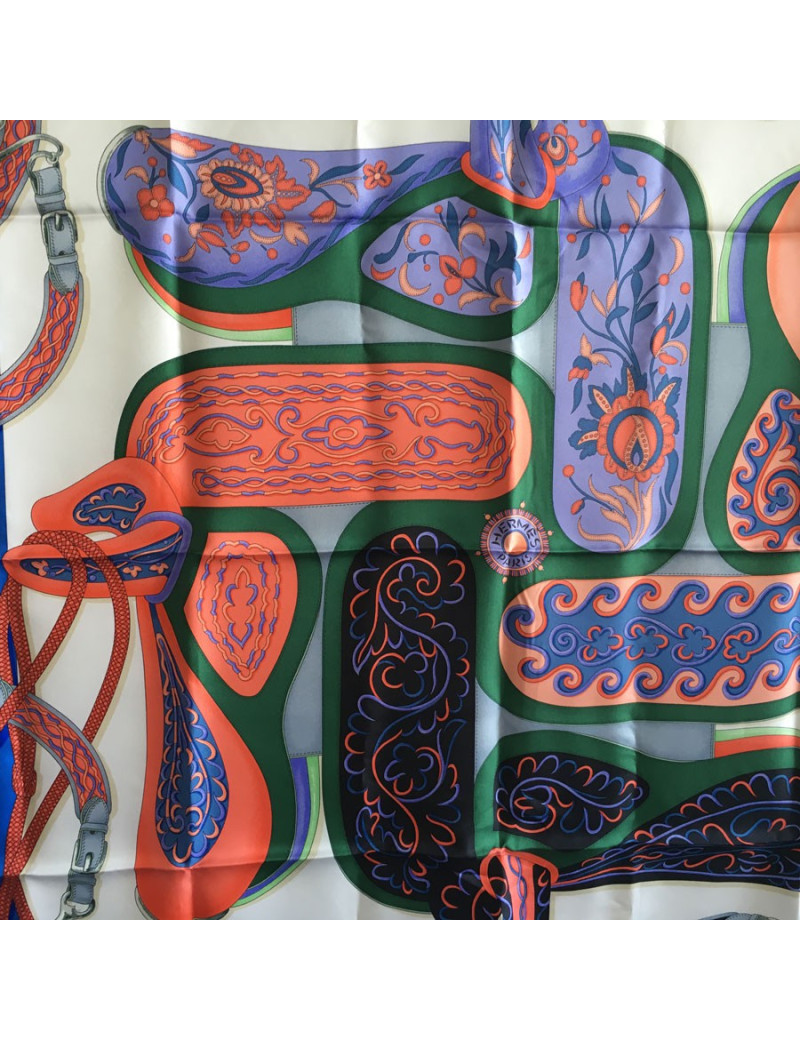 Square HERMES 'Festival of the Amazons' myositis, salmon and white silk