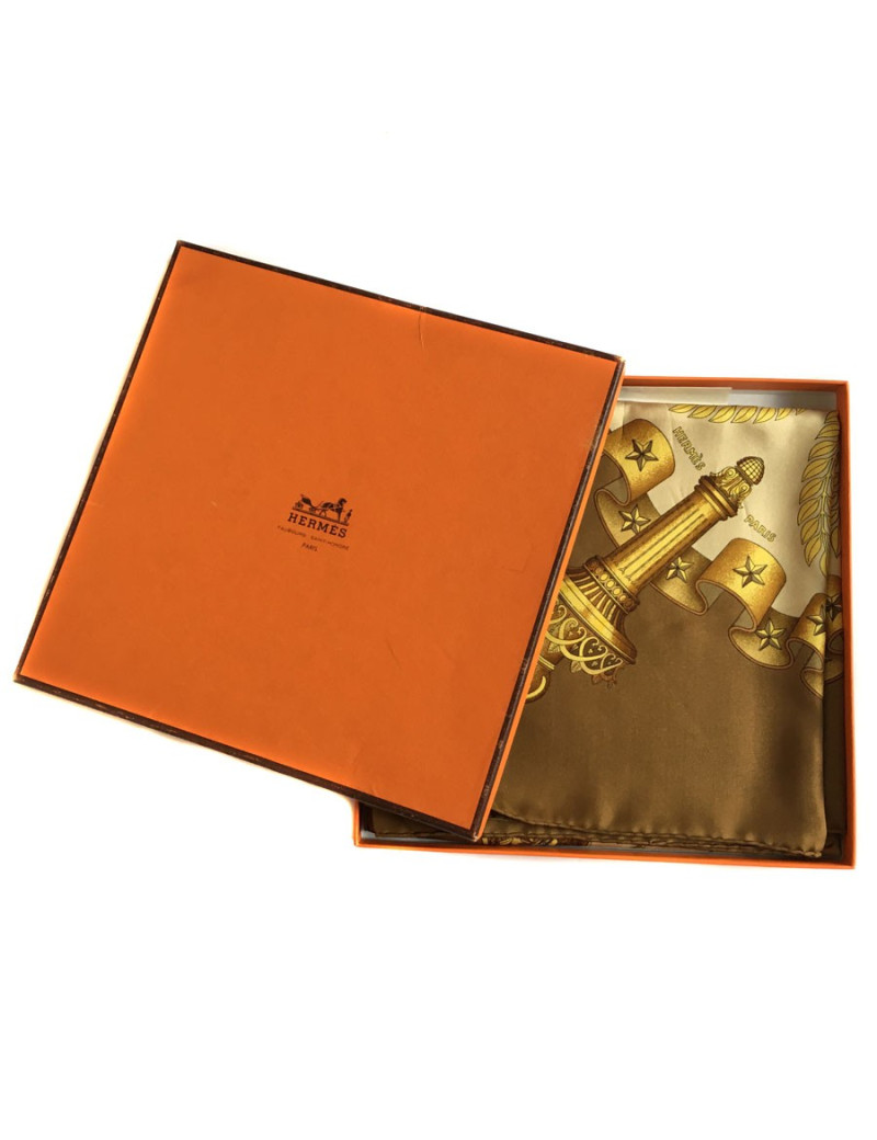 Hermès "Liberty" in Brown and gold silk